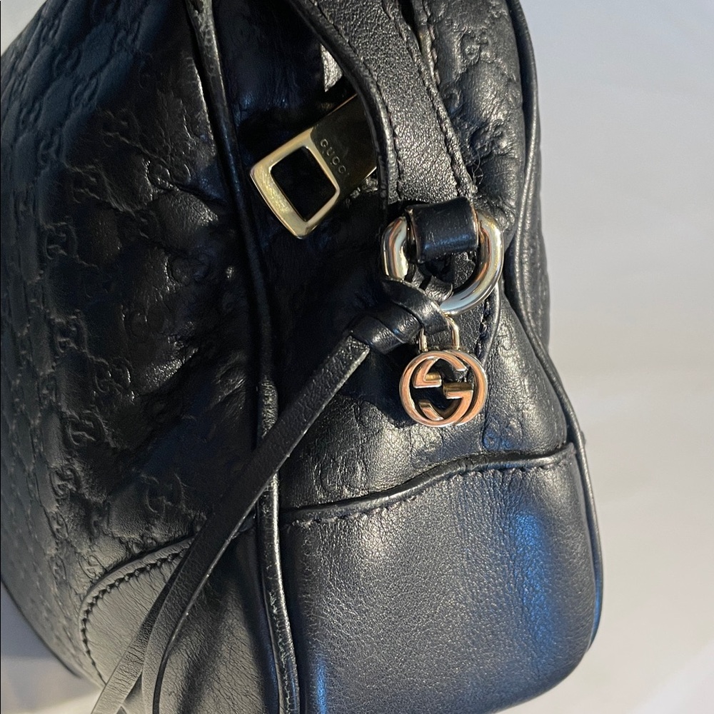Gucci Black Leather guccisima monogram camera crossbody bag - Picture 12 of 15